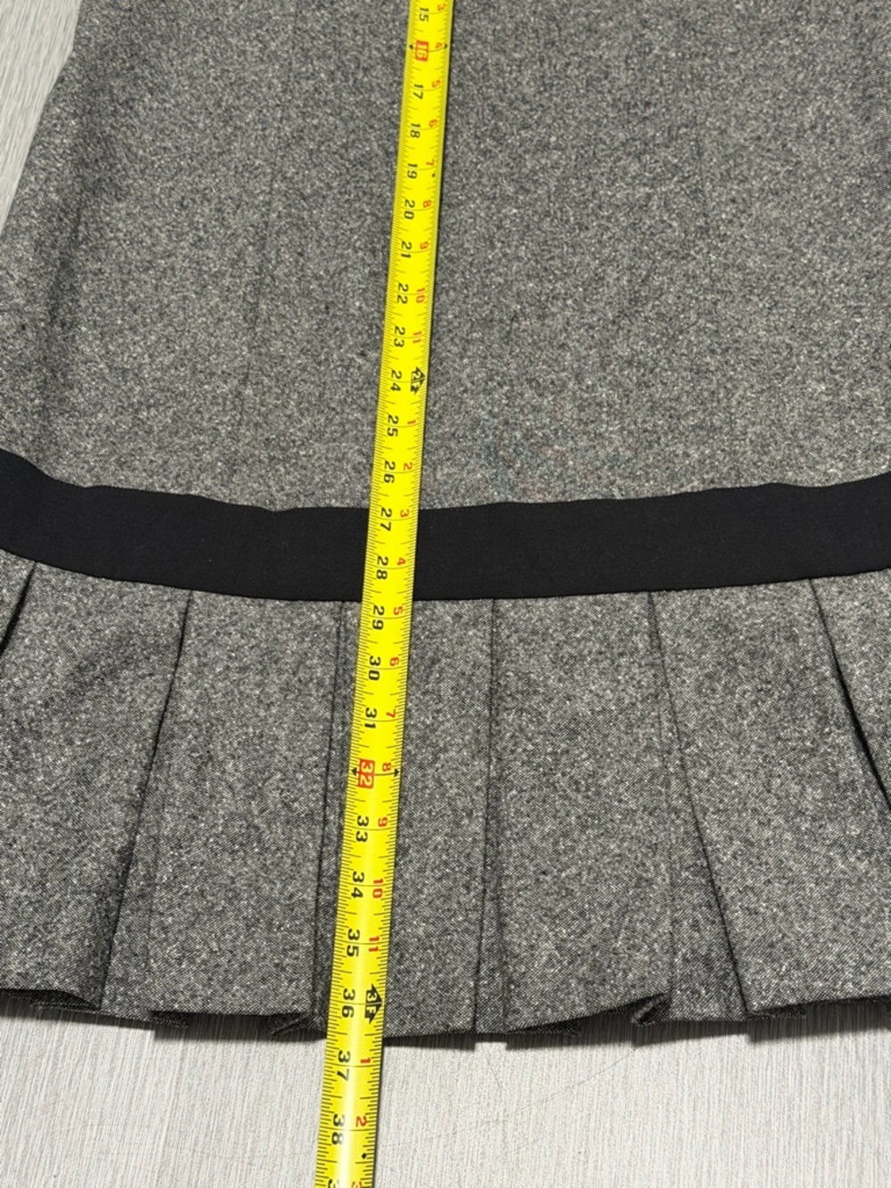 Pendleton Vintage Wool Silk Blend Dress Size 12 Gray Pleated Made USA - Picture 3 of 8